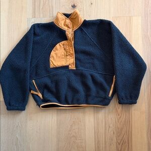Free People Black and Tan Fleece Pullover S